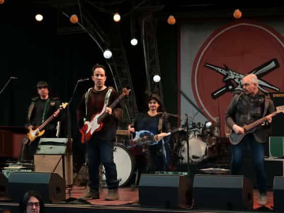 Built To Spill